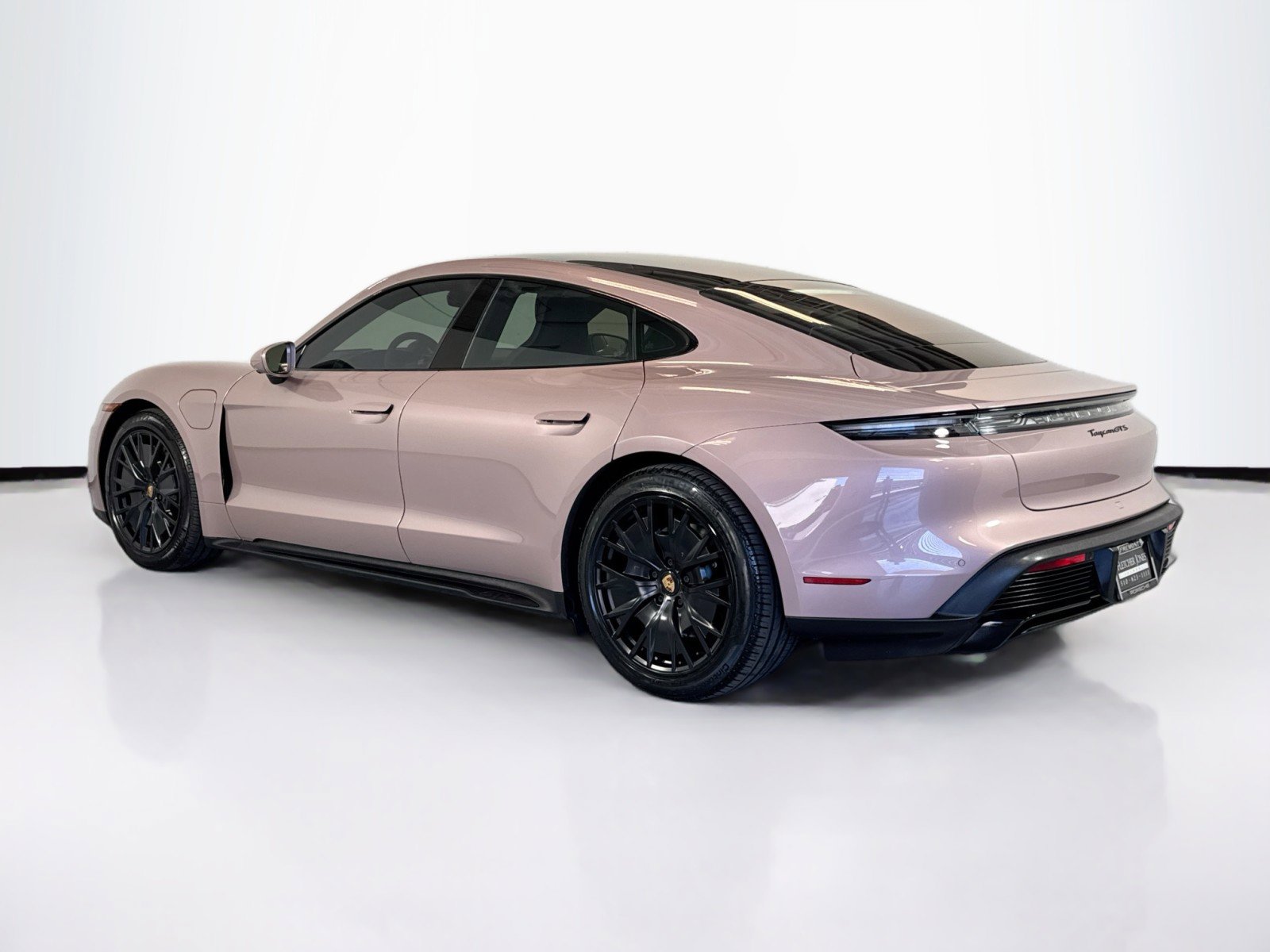 Certified 2022 Porsche Taycan GTS w/ Premium Package (P6U) image 3