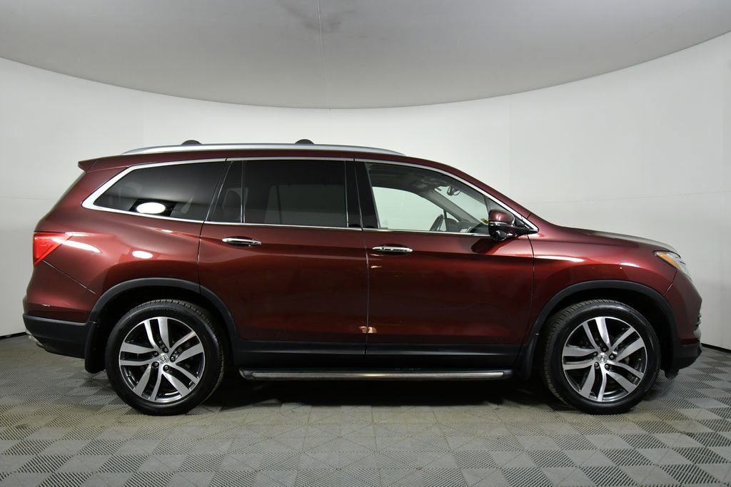 Used 2018 Honda Pilot Touring image 15