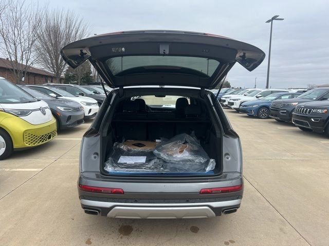 New 2026 Audi Q7 3.0T Prestige image 10