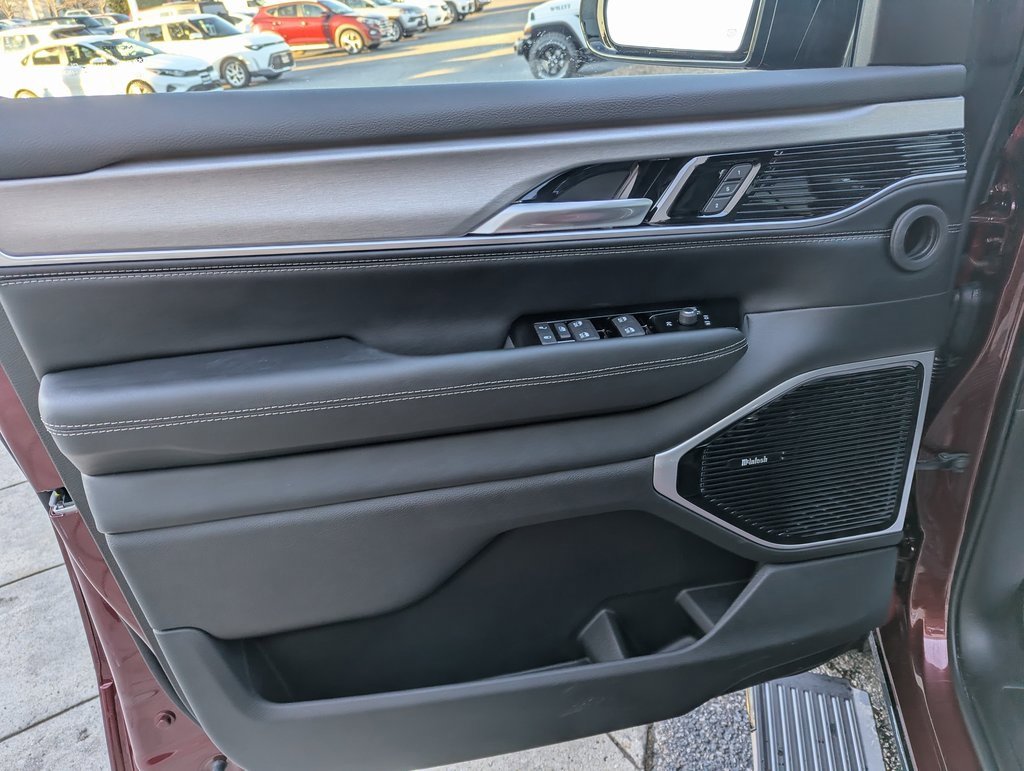 New 2026 Jeep Grand Wagoneer L Limited image 22