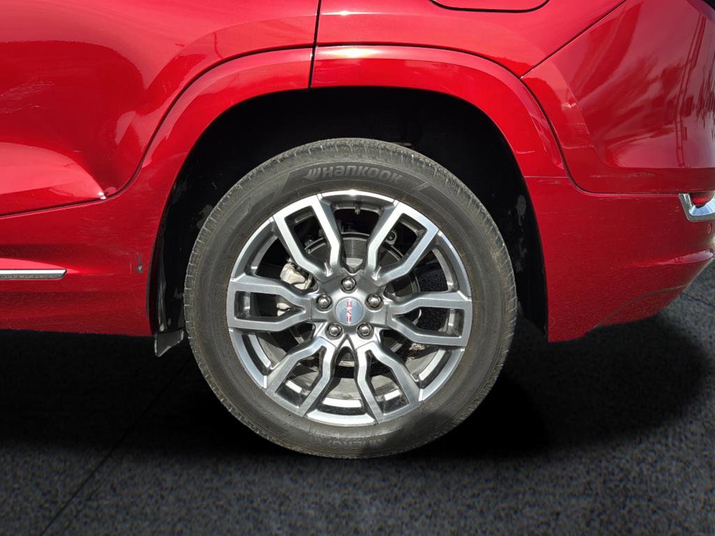 Used 2024 GMC Terrain Denali w/ Denali Premium Package image 26