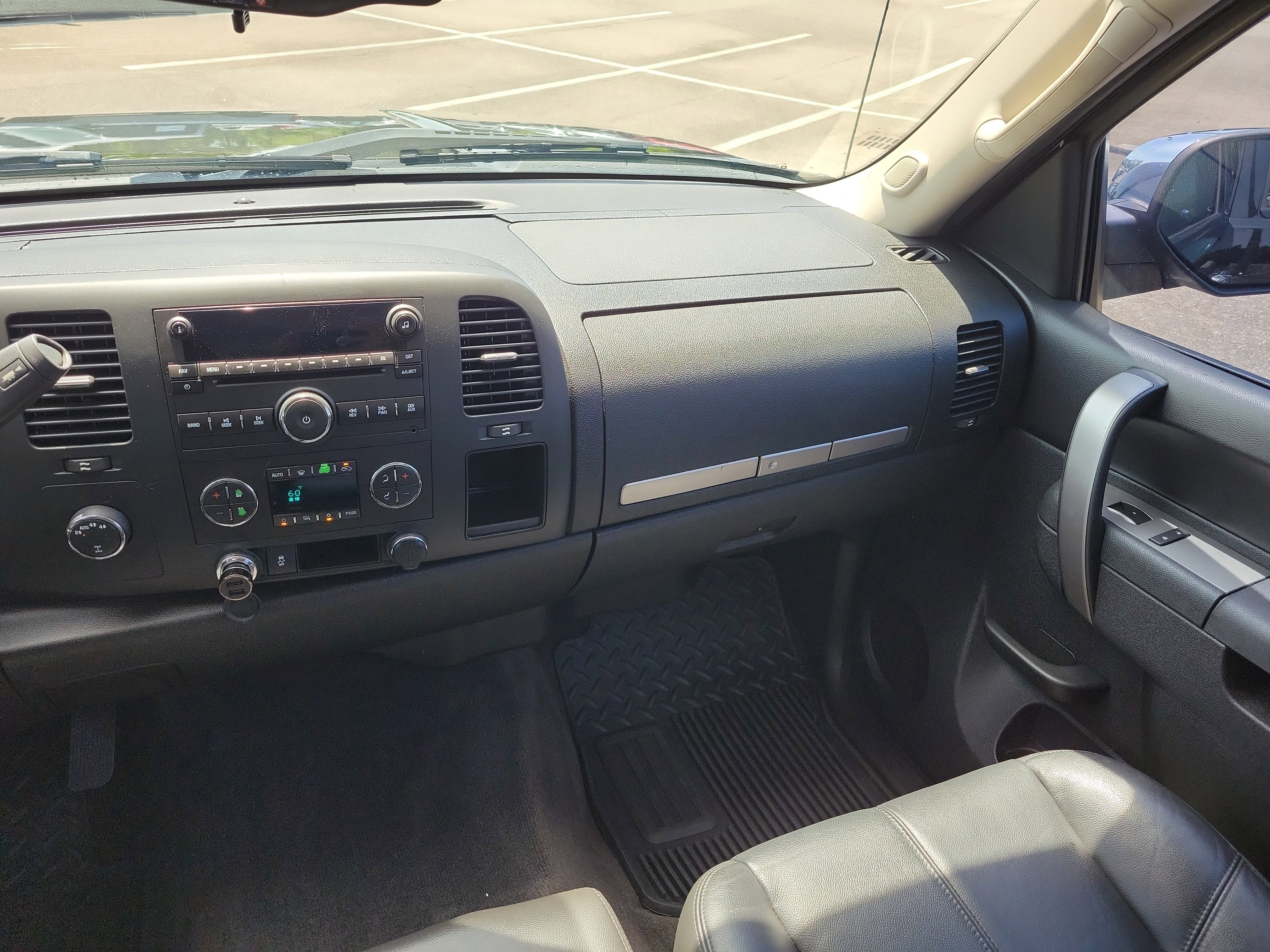 Used 2012 Chevrolet Silverado 1500 LT image 14