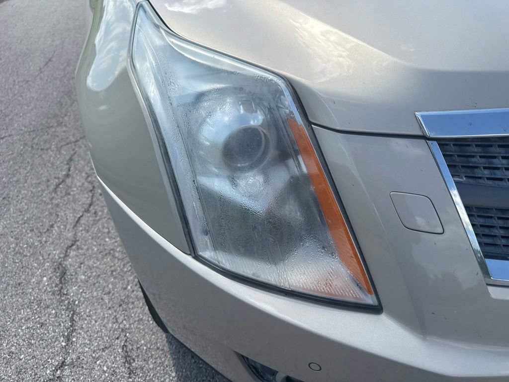 Used 2011 Cadillac SRX Performance FWD image 10