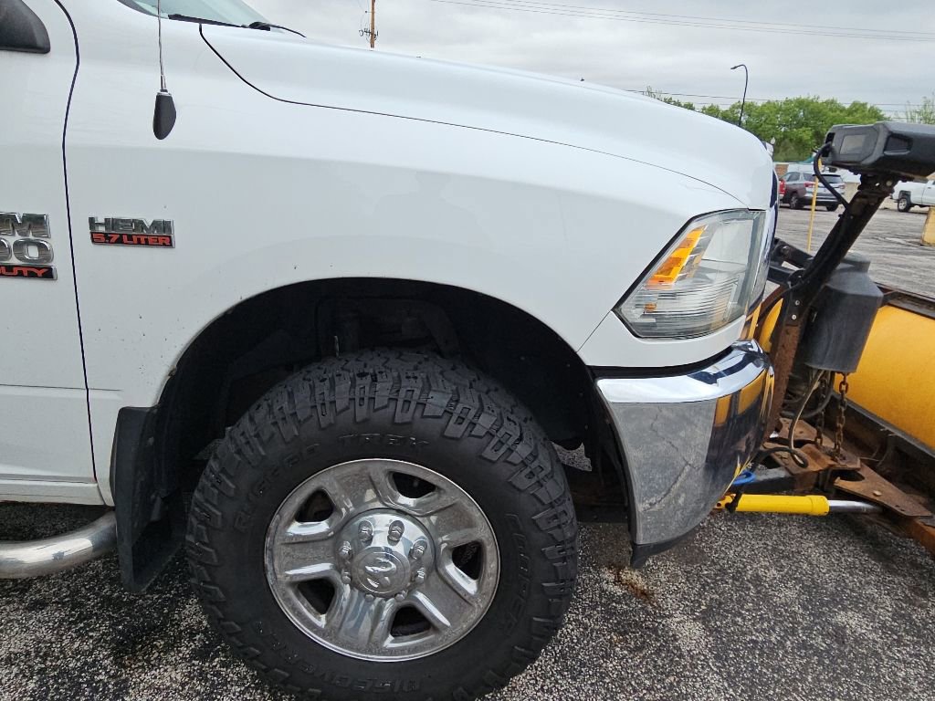 Used 2015 RAM 2500 Tradesman w/ Chrome Appearance Group AWD/4WD image 14