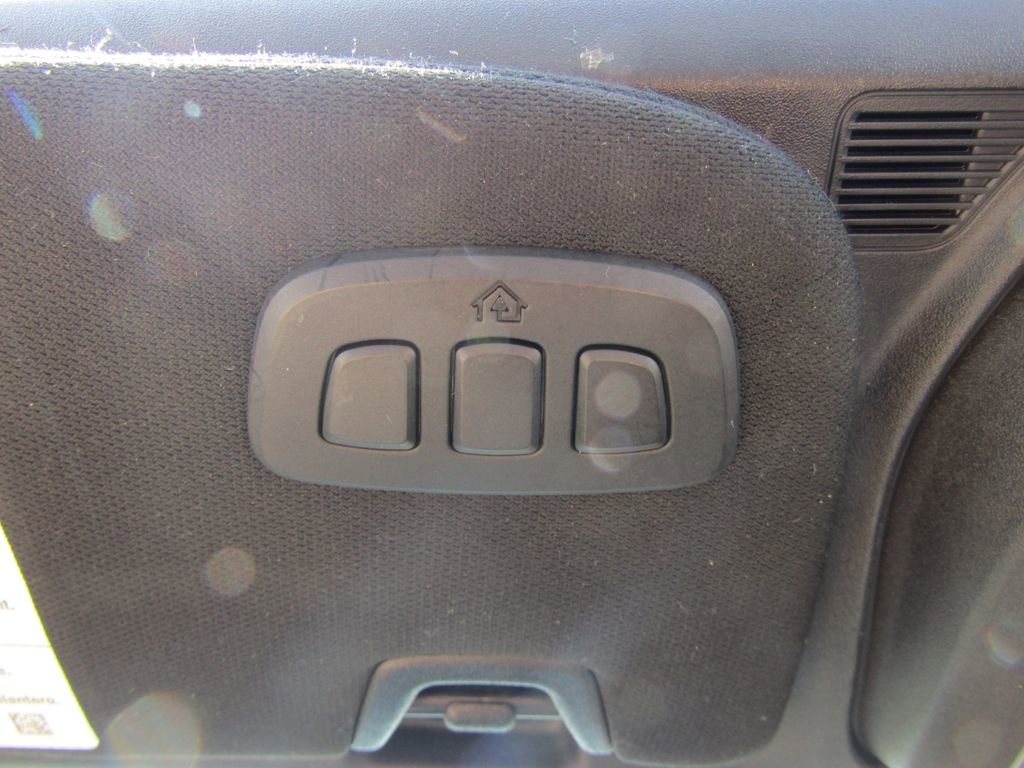 Used 2025 Ford Mustang GT Premium RWD image 34