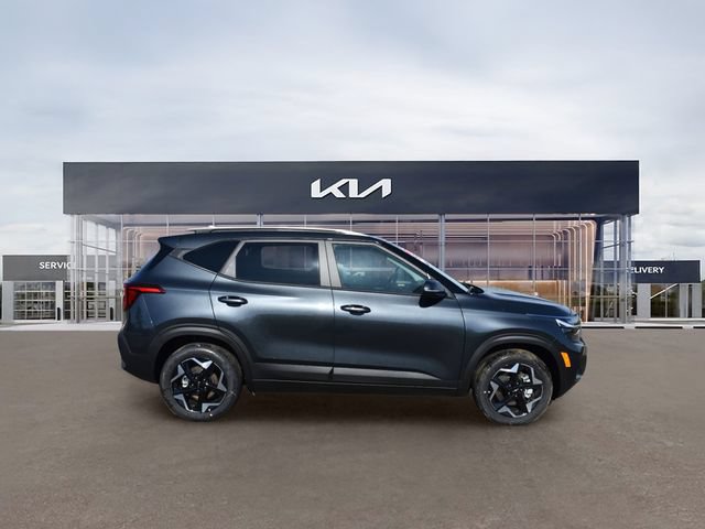 New 2026 Kia Seltos S AWD/4WD image 2