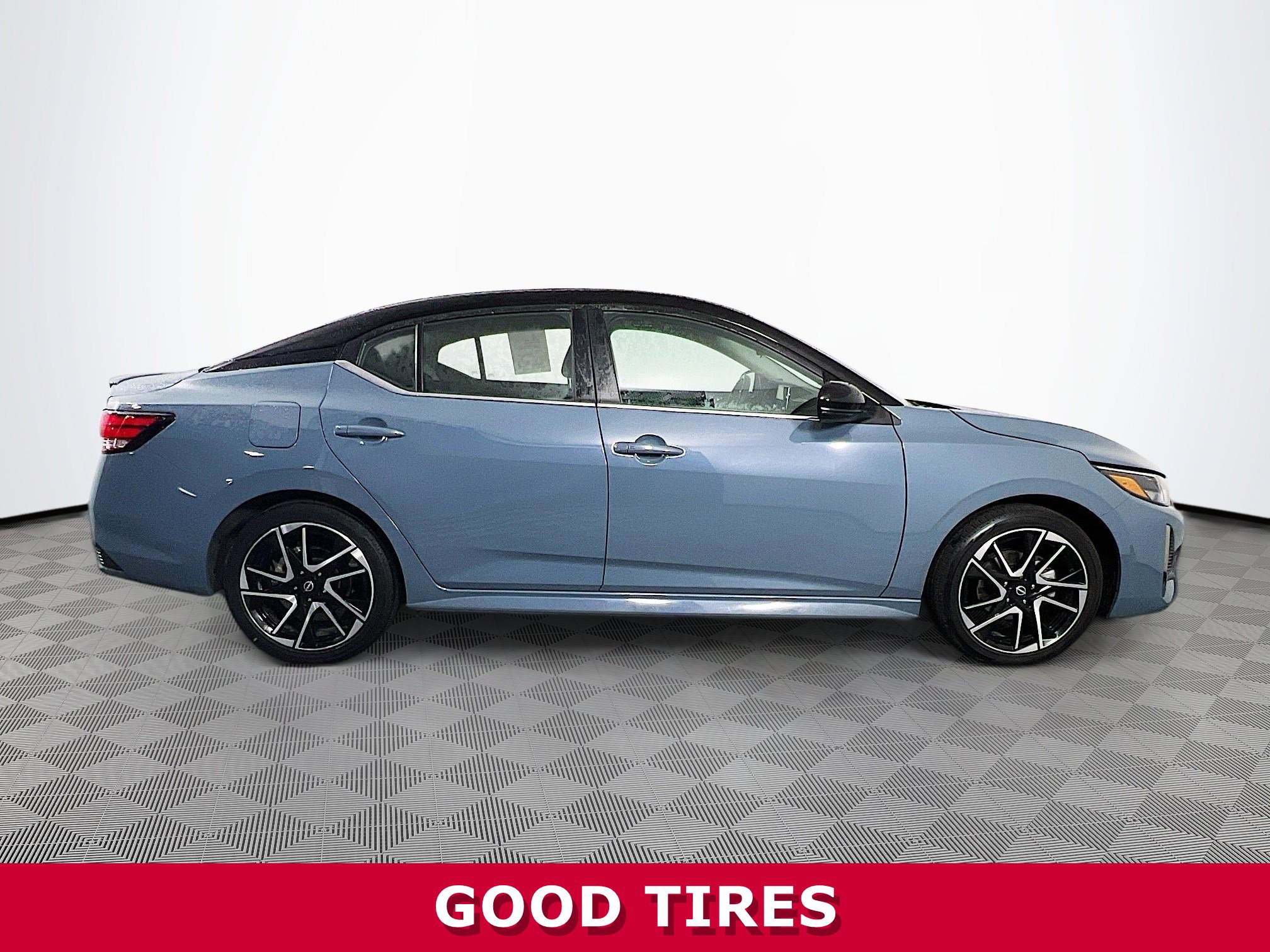 Used 2024 Nissan Sentra SR image 30