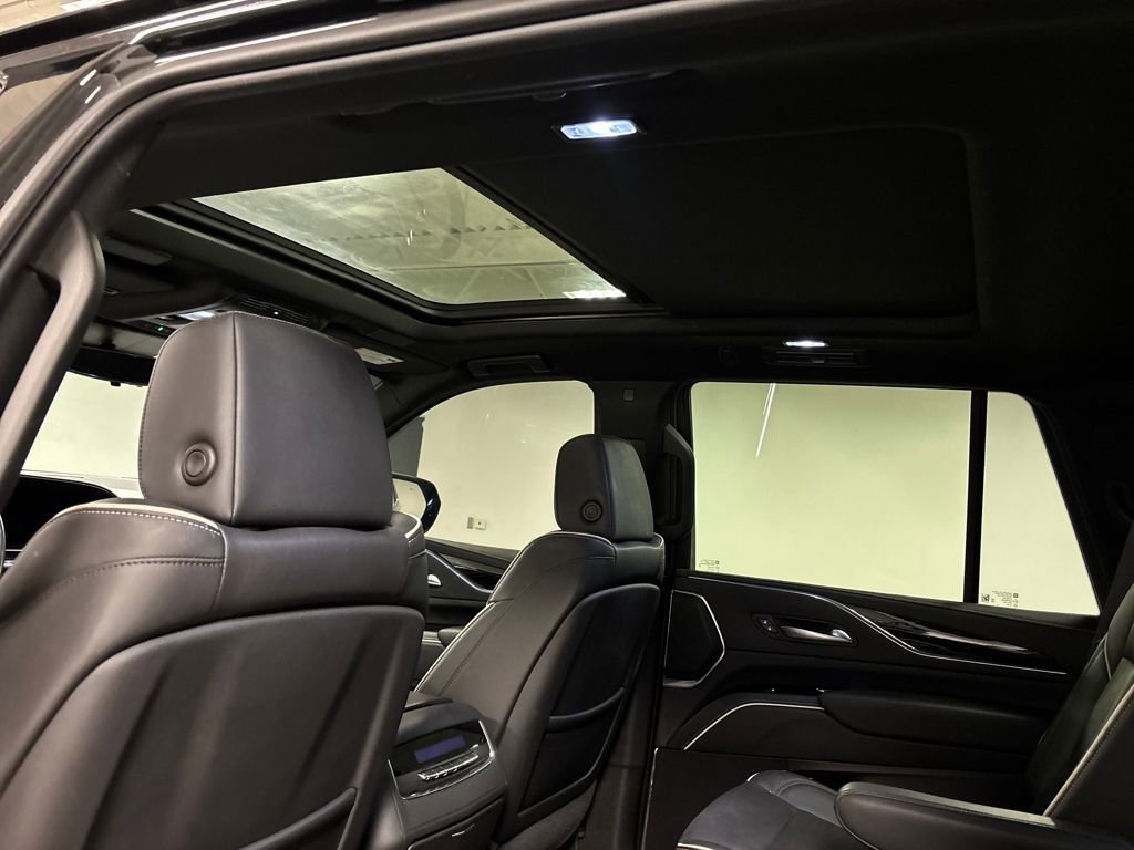 Certified 2024 Cadillac Escalade Sport image 35