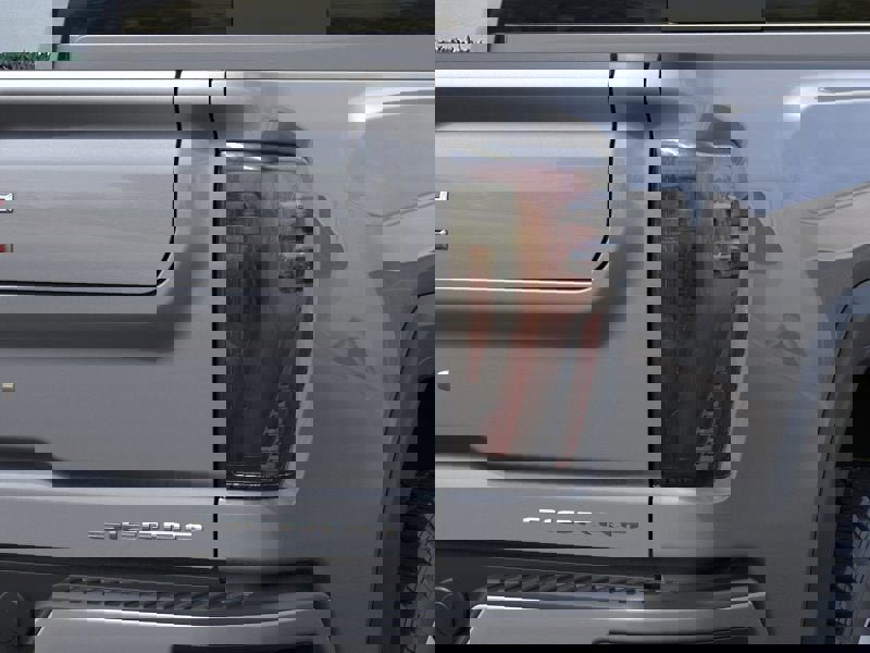 New 2025 GMC Sierra 2500 Denali w/ Denali Reserve Package image 12