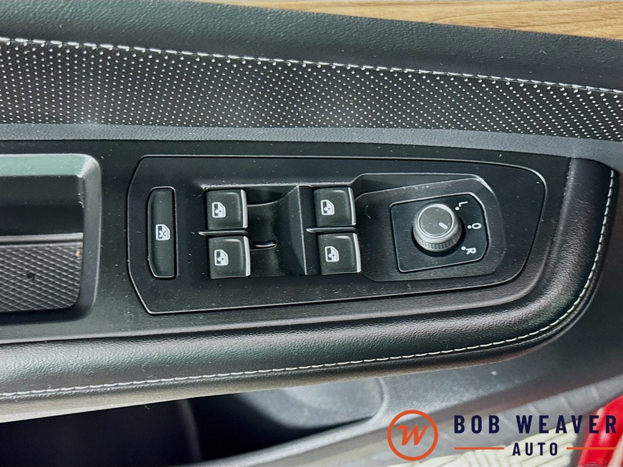 Used 2024 Volkswagen Atlas SE image 18