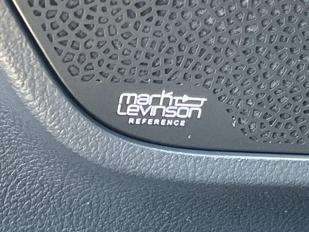 Used 2023 Lexus LX 600 4WD w/ Luxury Package image 30