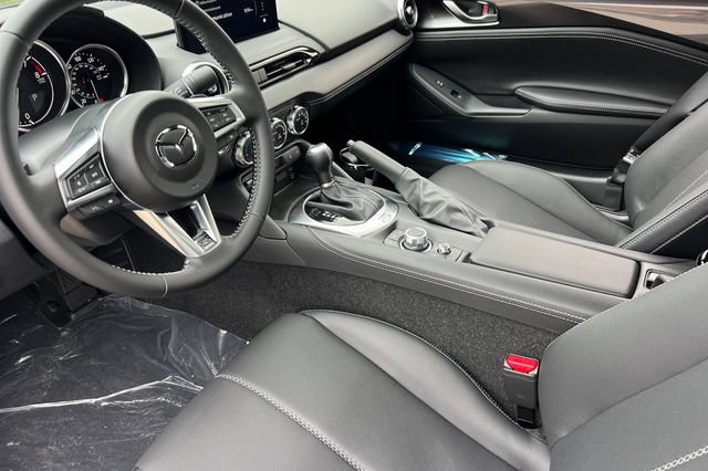 New 2026 MAZDA MX-5 Miata RF Grand Touring w/ Appearance Package RWD image 11