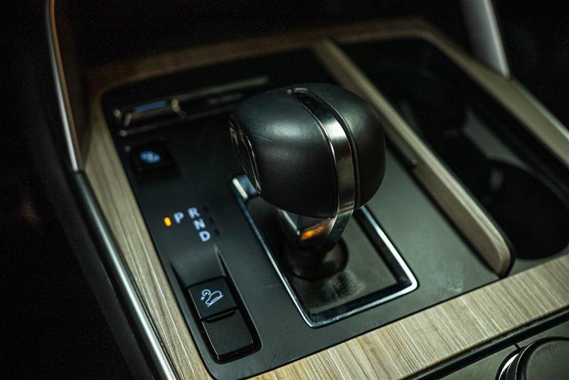 Used 2024 MAZDA CX-90 Plug-In Hybrid w/ Preferred image 22