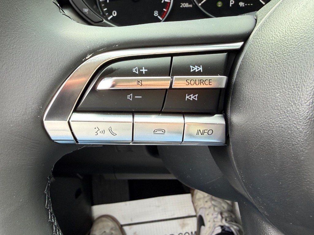 Used 2026 MAZDA CX-50 AWD 2.5 S w/ Cargo Package image 12