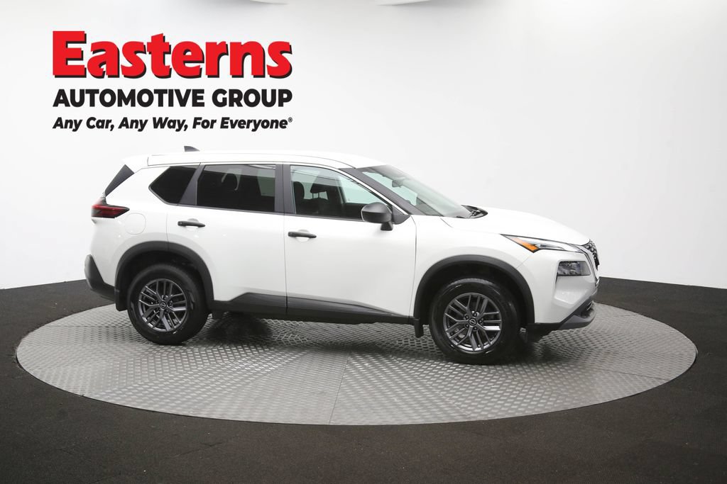 Used 2023 Nissan Rogue S AWD/4WD image 47