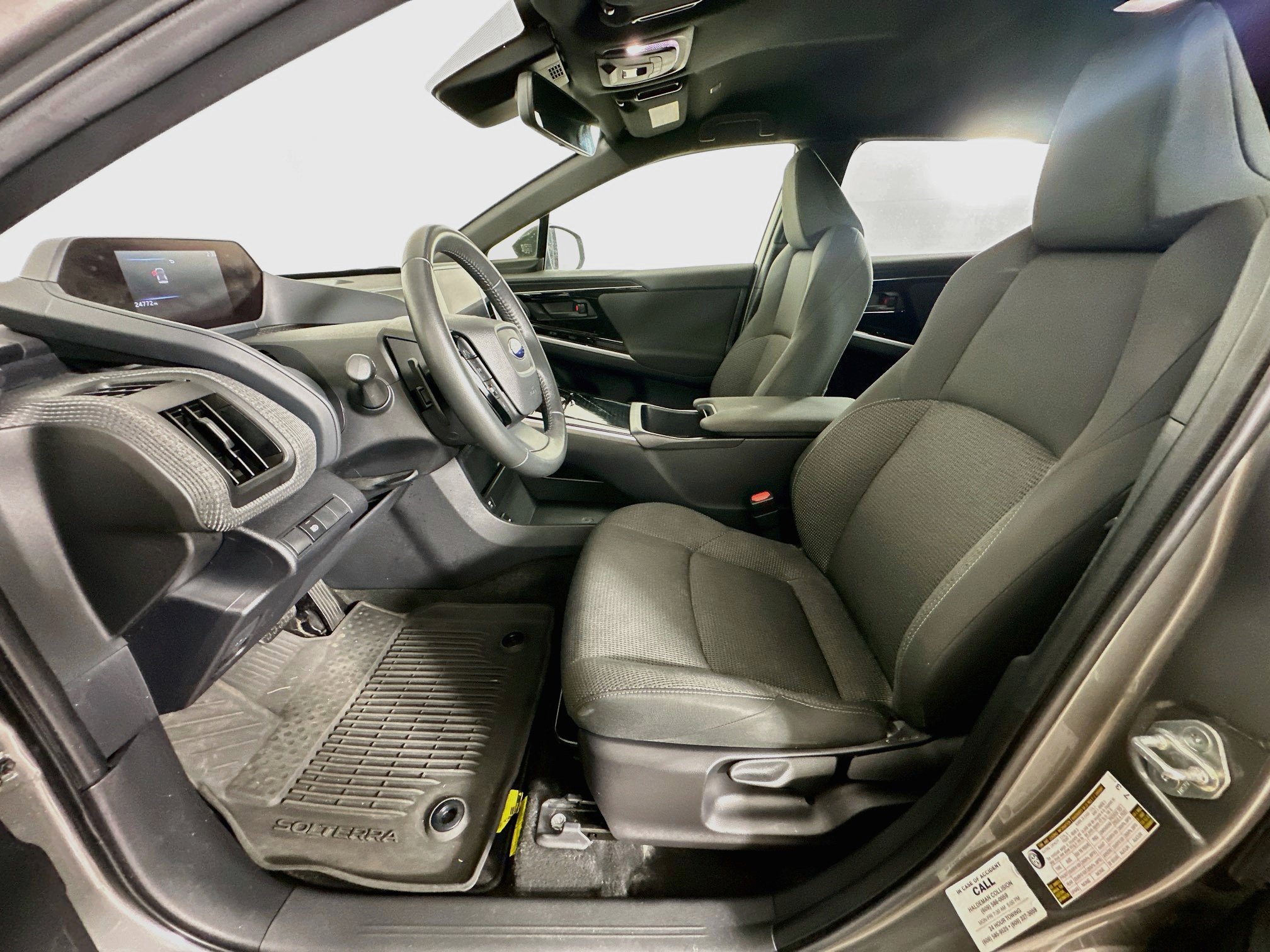 Used 2023 Subaru Solterra AWD image 13