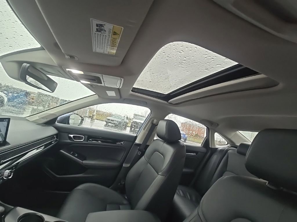 Used 2024 Honda Civic Touring image 14