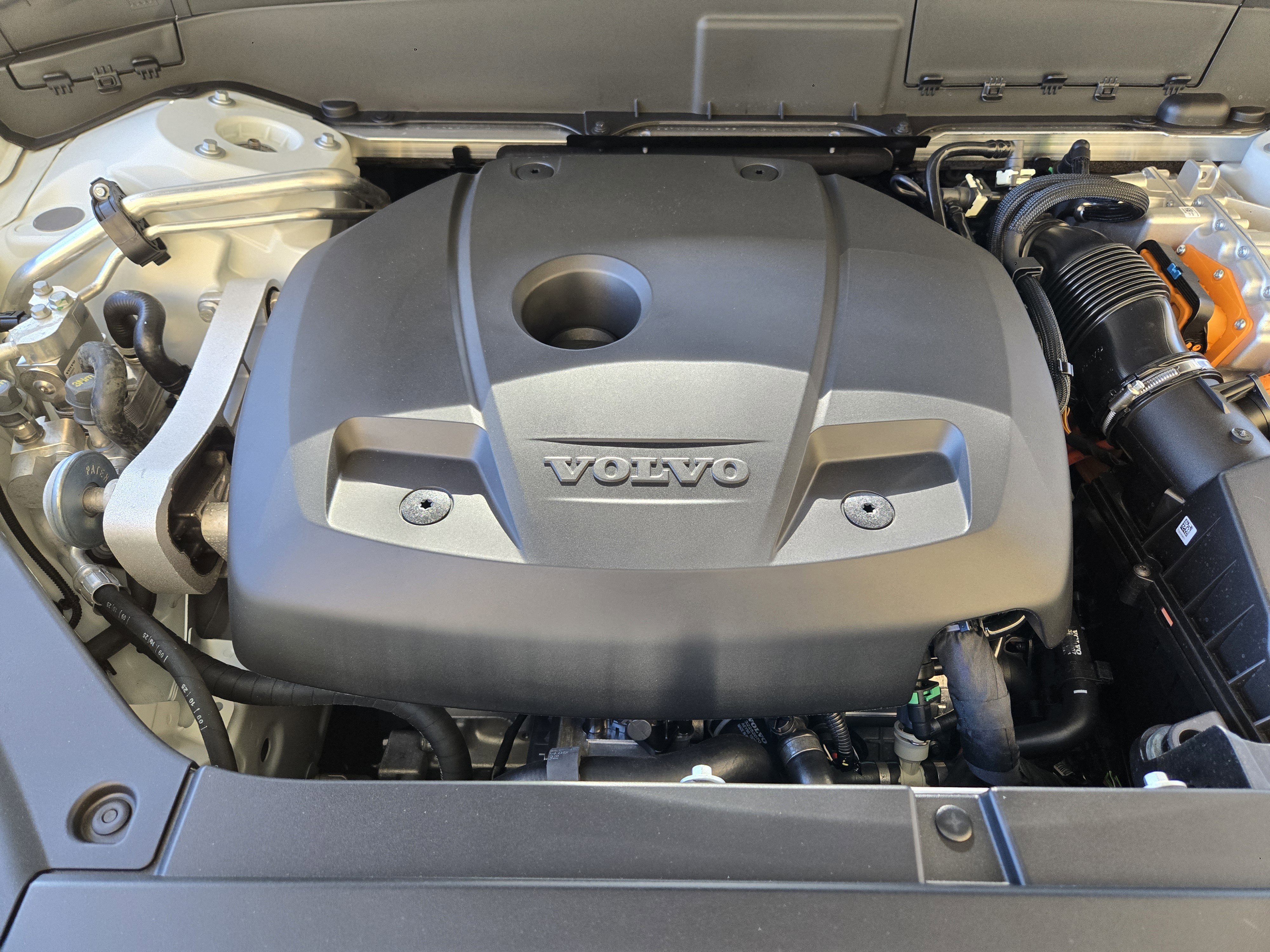 New 2026 Volvo XC90 T8 Plus image 36