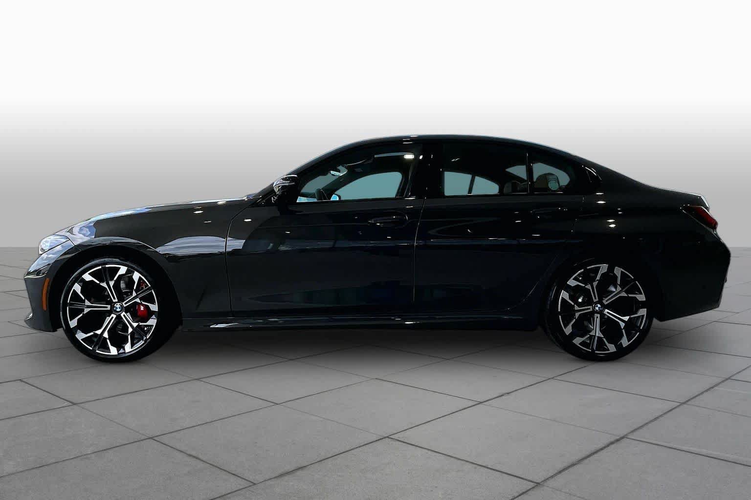 New 2026 BMW 330i Sedan w/ M Sport Package RWD image 13