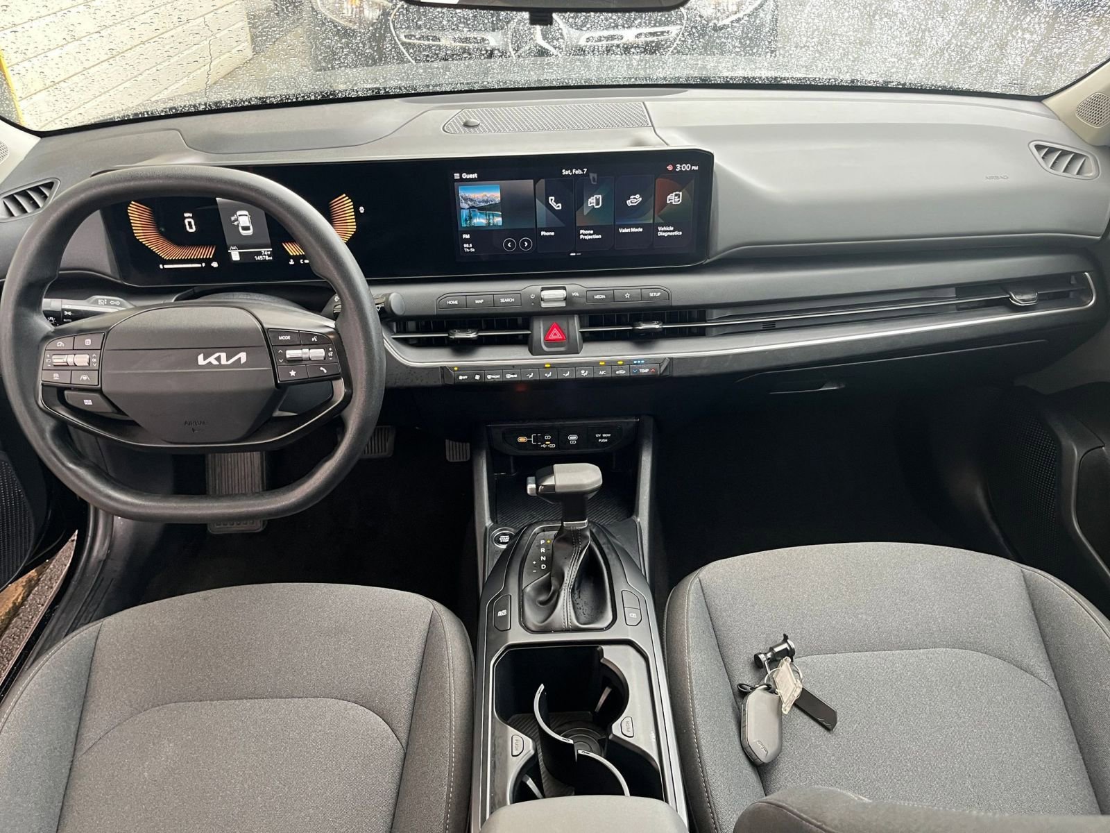 Used 2025 Kia K4 LXS image 32