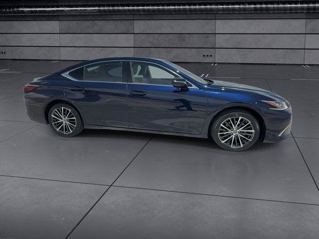 Certified 2024 Lexus ES 350 w/ Premium Package FWD image 9
