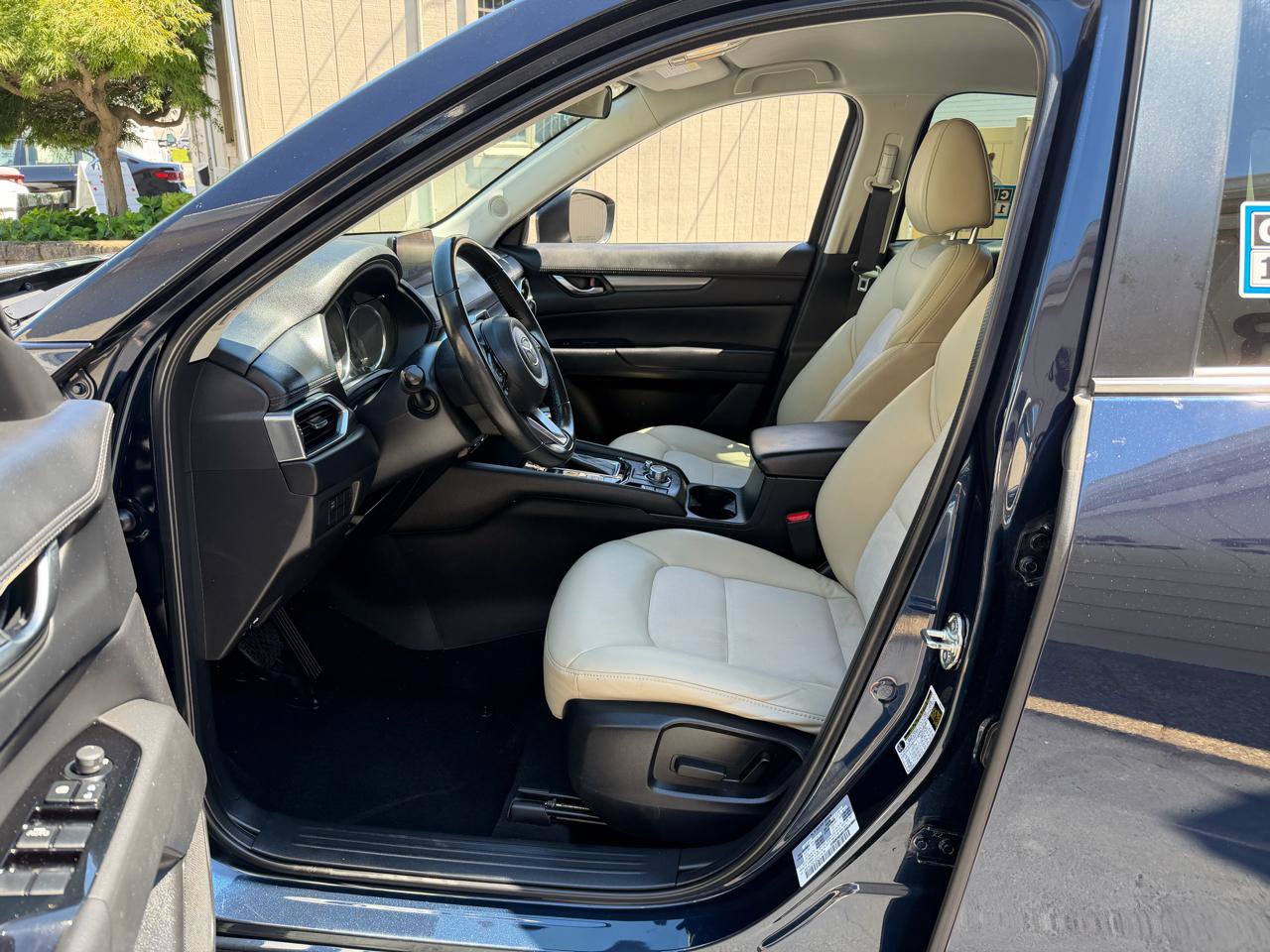 Used 2017 MAZDA CX-5 Touring FWD image 13