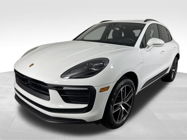 New 2025 Porsche Macan