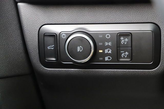 Used 2025 Ford Escape ST-Line Elite w/ Premium Technology Package image 37