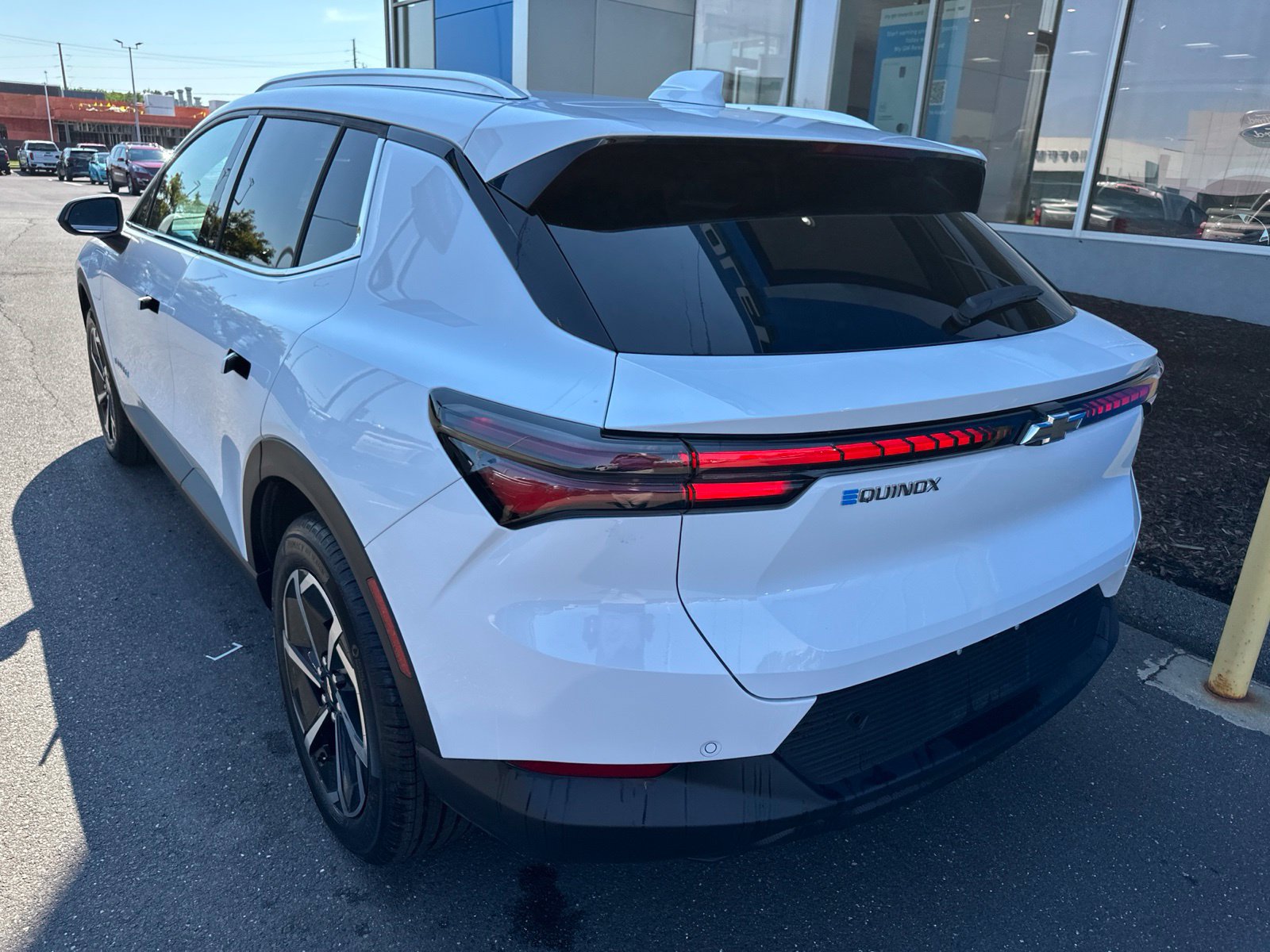 New 2026 Chevrolet Equinox EV LT FWD image 7