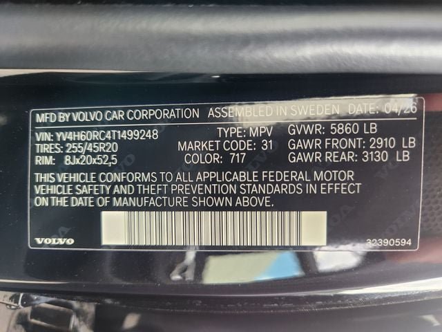New 2026 Volvo XC60 T8 Plus w/ Climate Package PRO AWD/4WD image 24