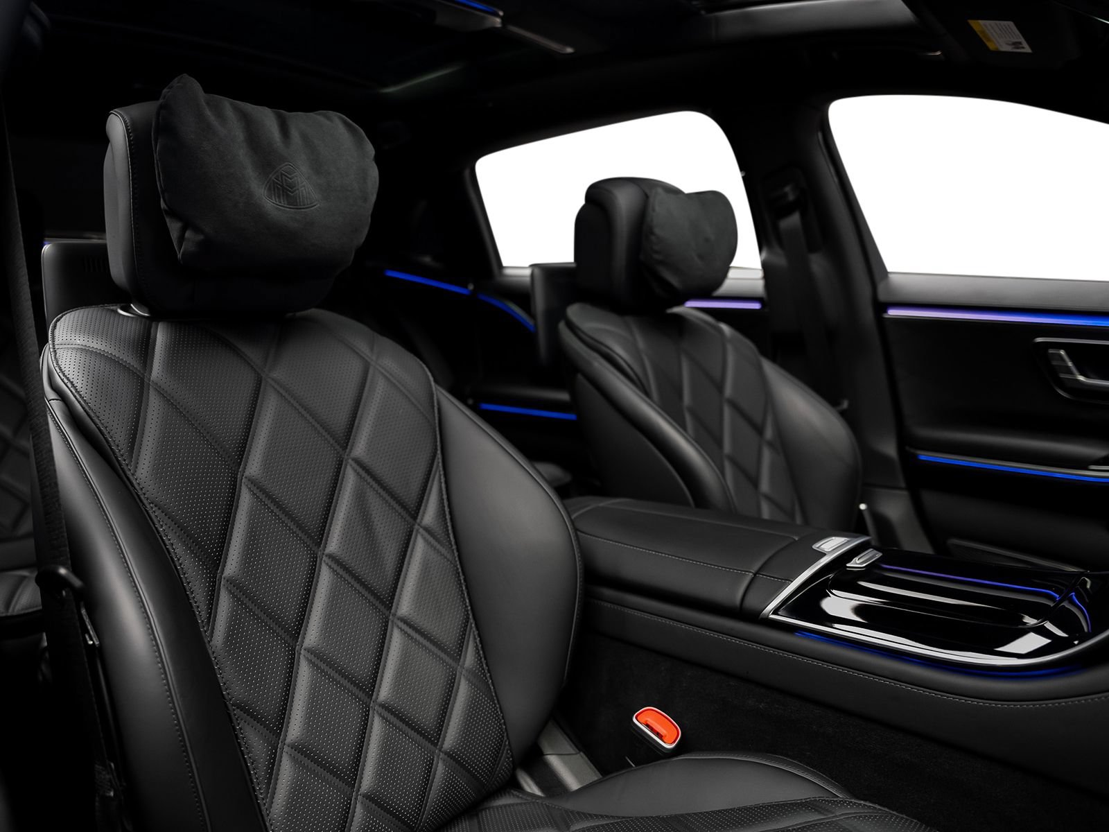 Used 2024 Mercedes-Benz Maybach S 580 4MATIC image 36