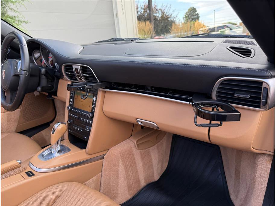 Used 2011 Porsche 911 Carrera 4S image 42