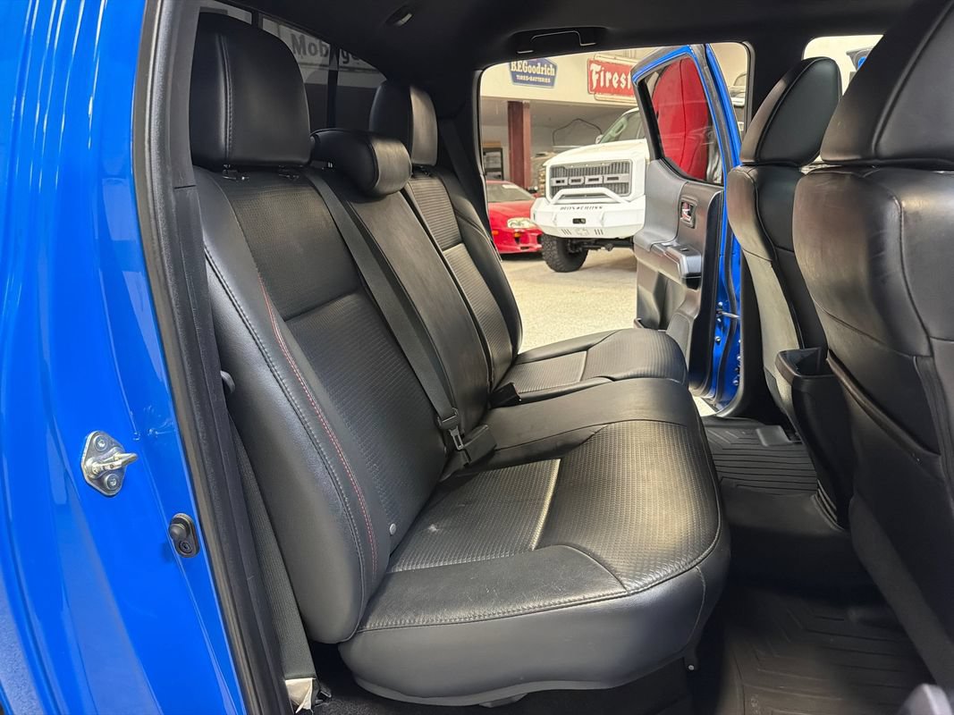 Used 2019 Toyota Tacoma TRD Pro AWD/4WD image 43