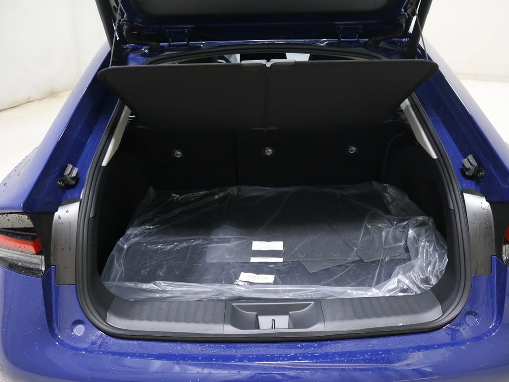 New 2026 Toyota Prius Limited FWD image 15