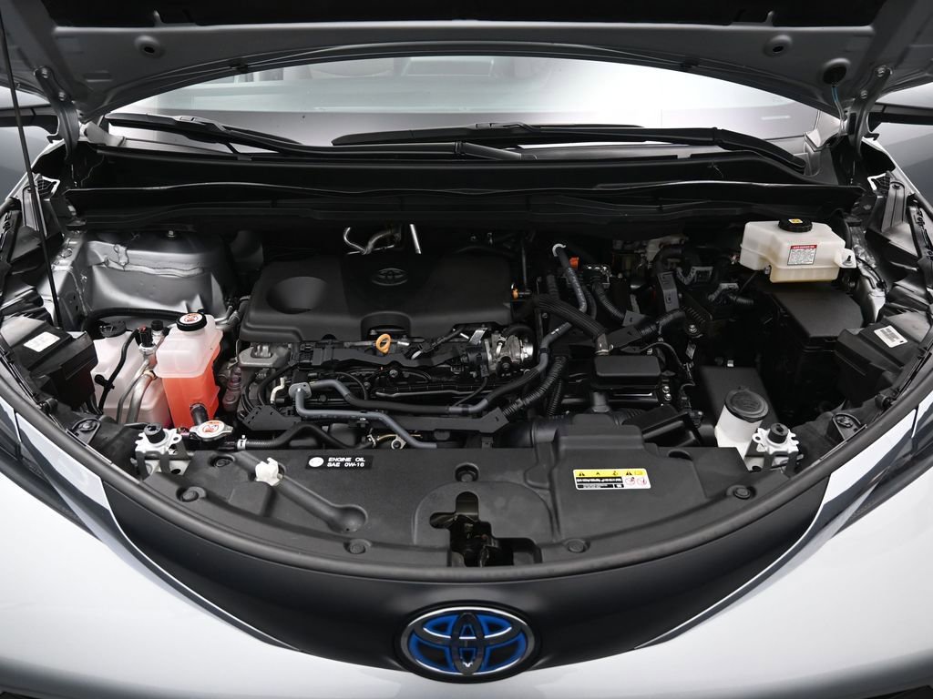 Certified 2024 Toyota Sienna LE image 35