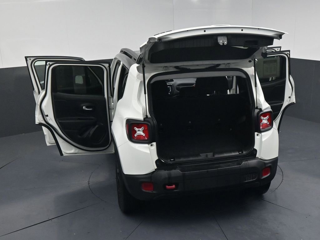 Used 2023 Jeep Renegade Trailhawk AWD/4WD image 21