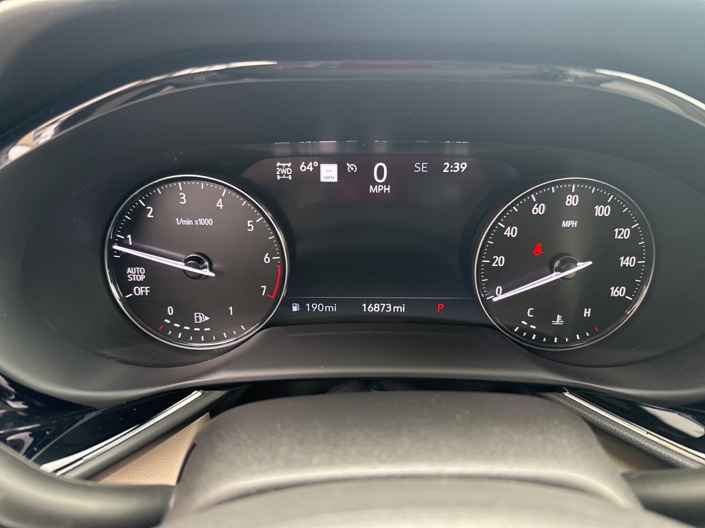 Used 2021 Buick Envision Avenir image 25