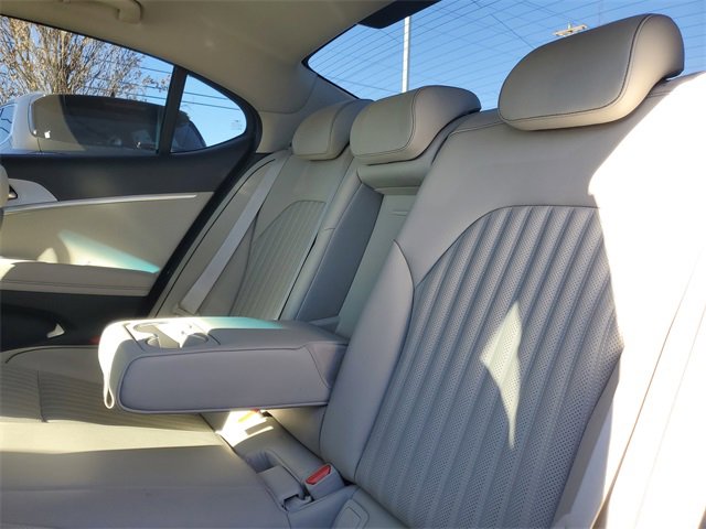 Used 2020 Genesis G70 3.3T image 8