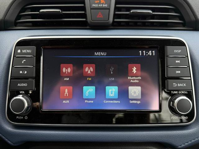 New 2025 Nissan Versa SV w/ Trunk Package FWD image 27