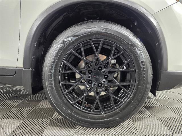 Used 2019 Nissan Rogue S w/ Special Edition Package AWD/4WD image 12
