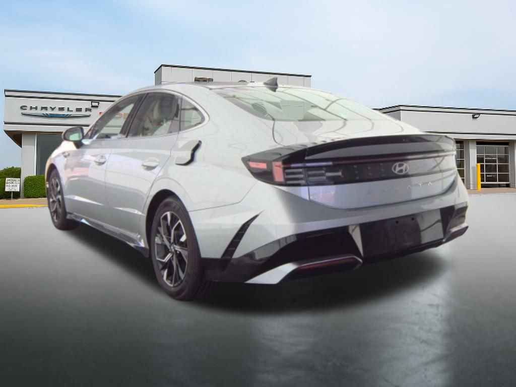 Used 2025 Hyundai Sonata SEL image 5