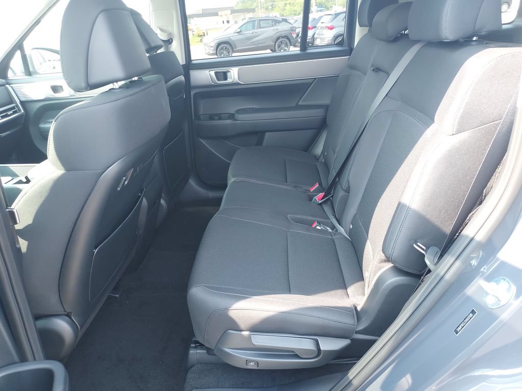New 2027 Hyundai Santa Fe SE FWD image 14