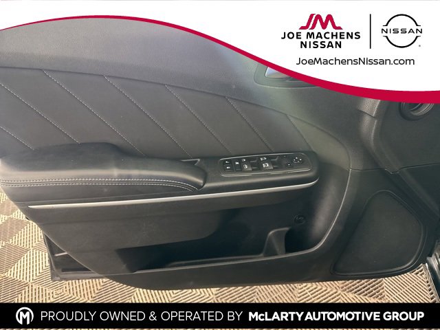 Used 2022 Dodge Charger SXT image 17