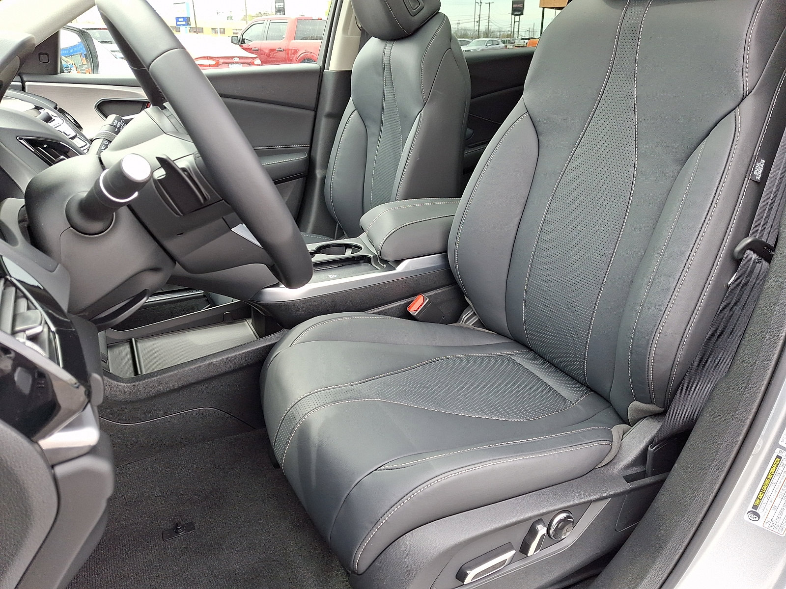 Certified 2025 Acura RDX SH-AWD w/ Technology Package image 13