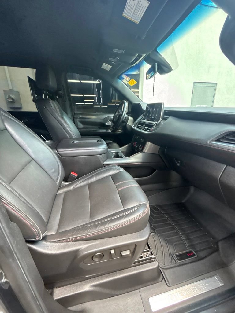 Used 2021 Chevrolet Suburban RST AWD/4WD image 26