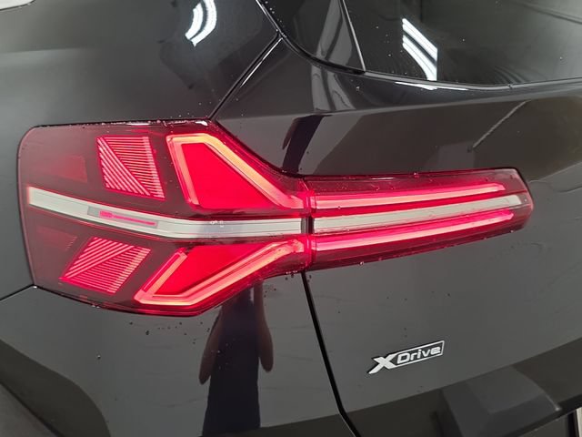 Certified 2026 BMW X3 xDrive30i w/ Convenience Package AWD/4WD image 27