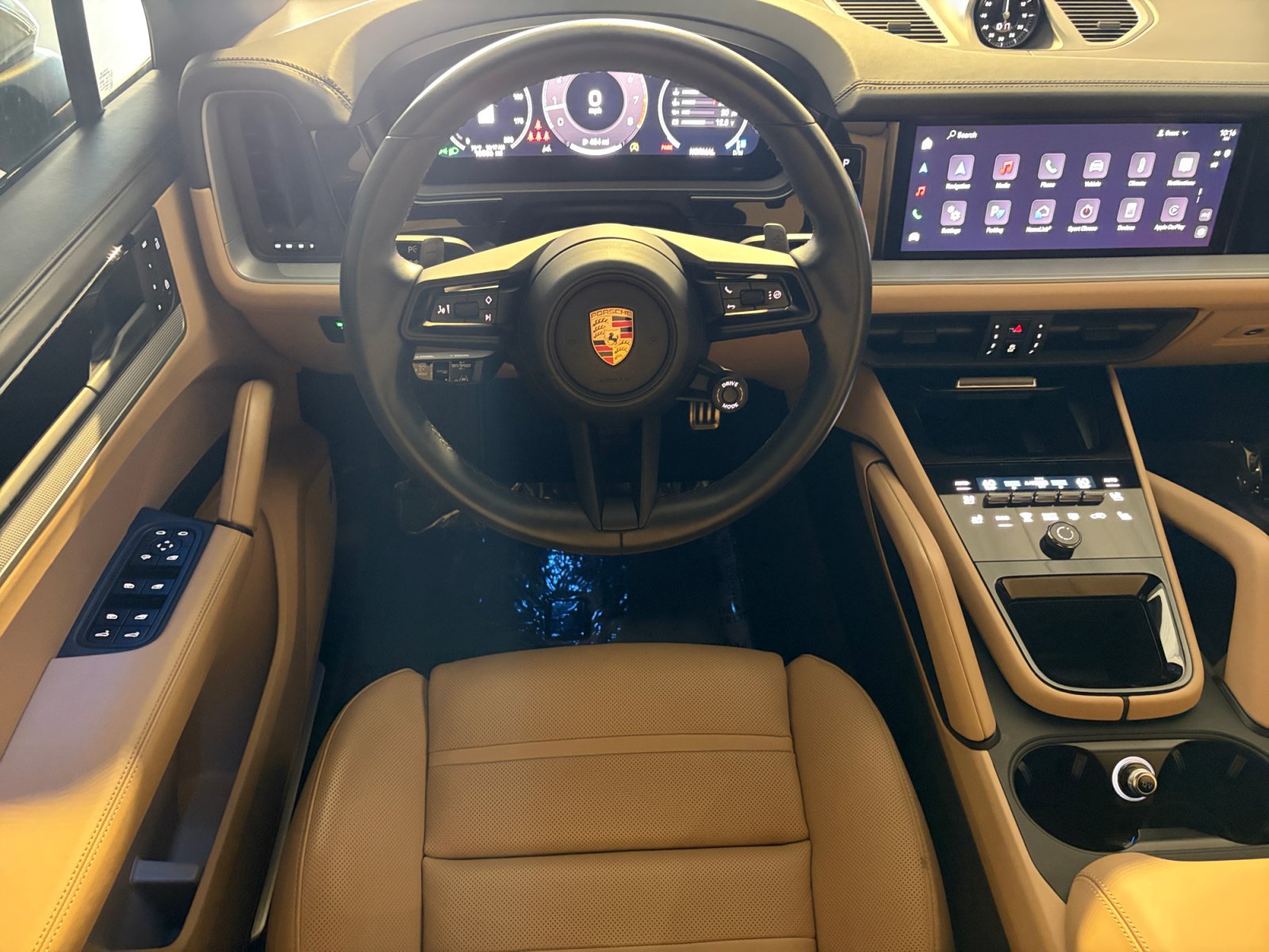 Certified 2024 Porsche Cayenne S AWD/4WD image 5