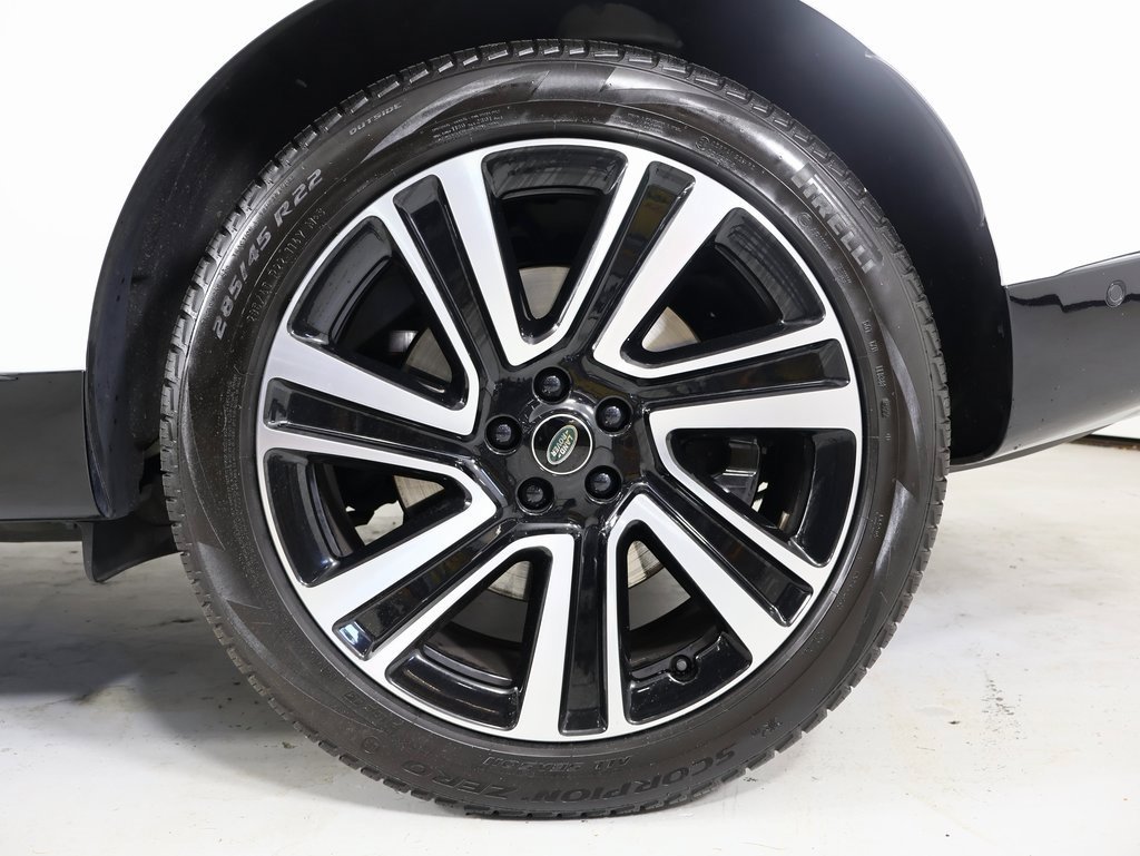 Used 2023 Land Rover Range Rover SE image 24