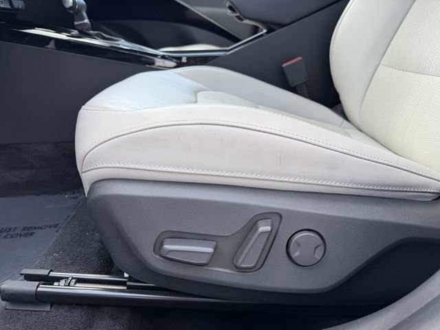 Certified 2023 Kia Niro EX Touring image 15
