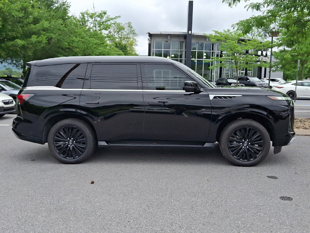 Used 2025 INFINITI QX80 Luxe AWD/4WD image 7
